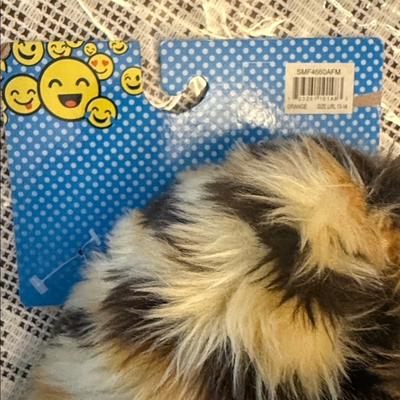 Furry Tiger Claw Slippers Size adult  L/XL. Brand new - Picture 2 of 3